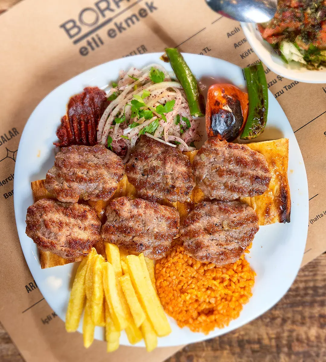 Köfte Tabağı